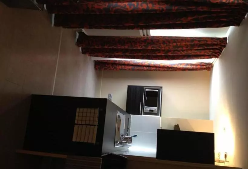 اقامتگاه Villa Montmartre