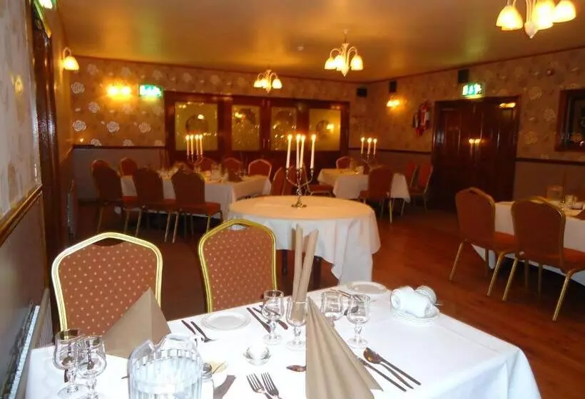 Templemore Arms Hotel