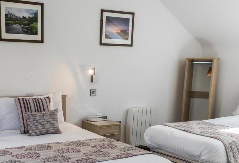 Общежитие The Rostrevor Inn