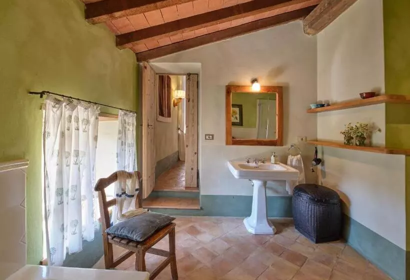 ベッドアンドブレックファースト Il Castello Di Tassara