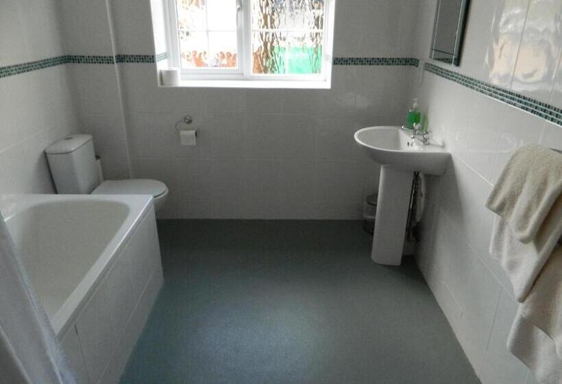 ベッドアンドブレックファースト The Waie Inn