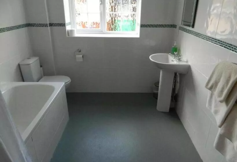 ベッドアンドブレックファースト The Waie Inn