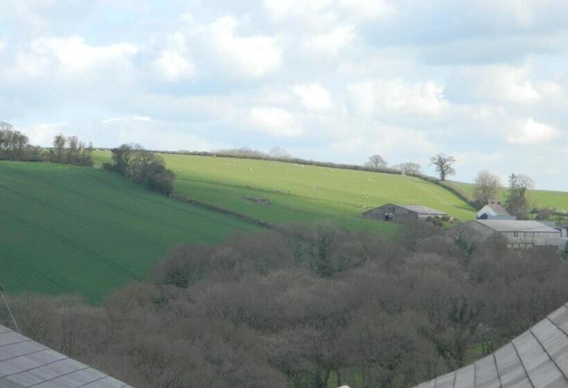 ベッドアンドブレックファースト The Waie Inn