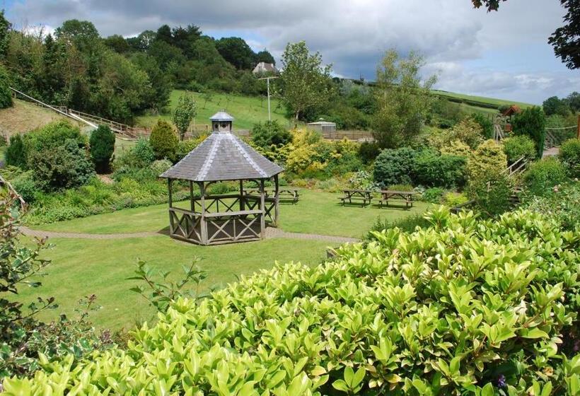 ベッドアンドブレックファースト The Waie Inn