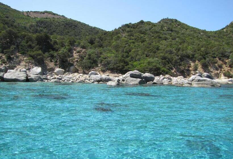 Отель B&b Monte Gruttas