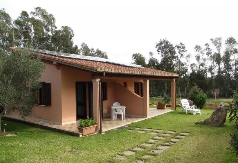 هتل B&b Monte Gruttas