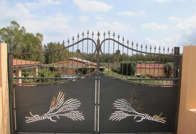 Отель B&b Monte Gruttas