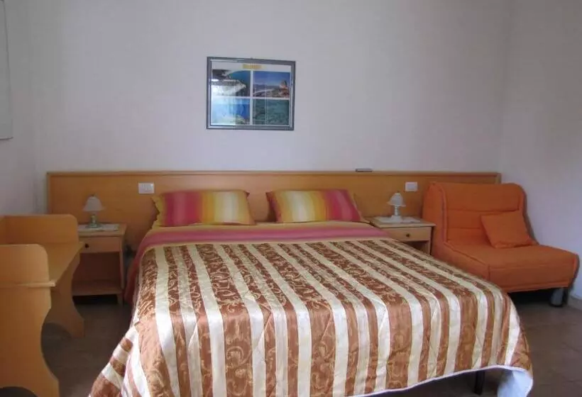 هتل B&b Monte Gruttas