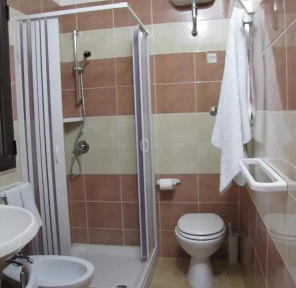 هتل B&b Monte Gruttas