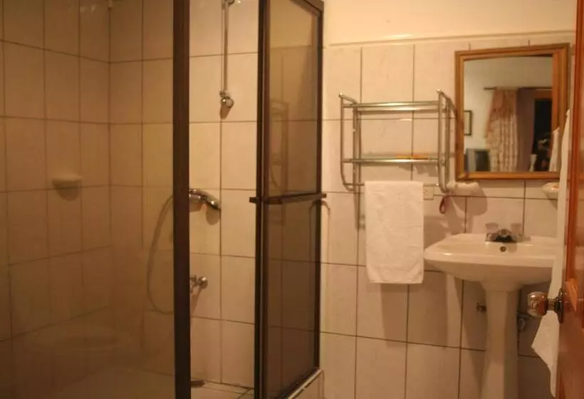 Hotelli Y Restaurante Costa Del Sol