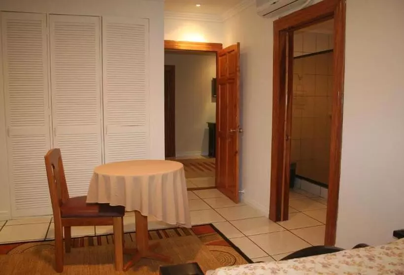 Hotelli Y Restaurante Costa Del Sol