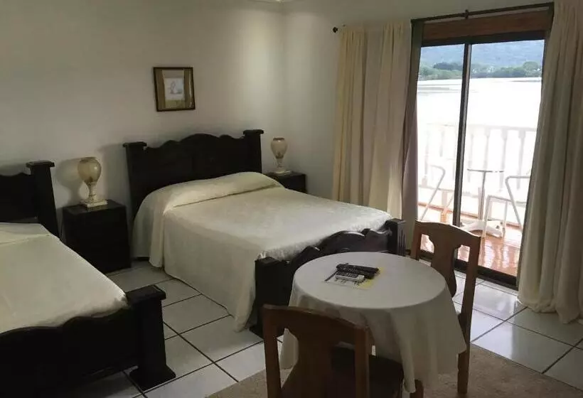 Hotelli Y Restaurante Costa Del Sol