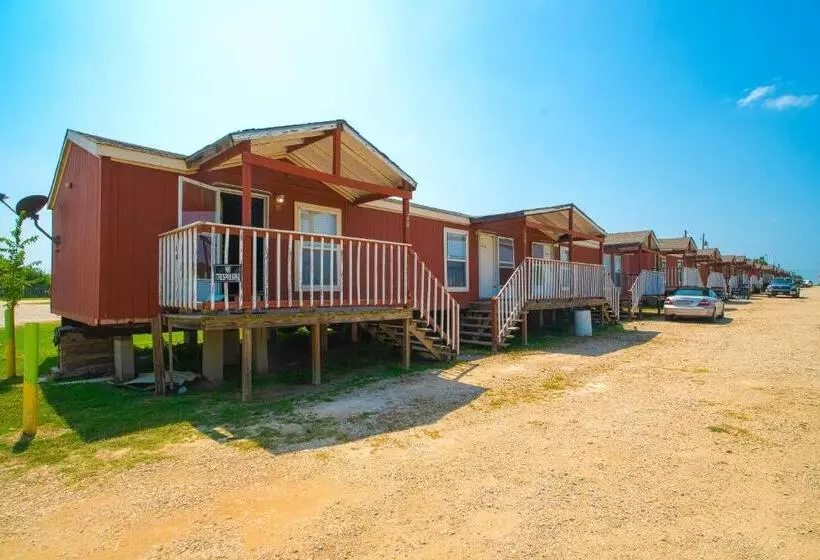 モーテル Grand Eagle Ford Lodge & Rv Park