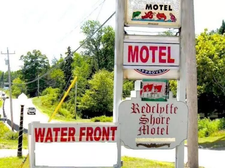 Motelli Redclyffe Shore Motor Inn