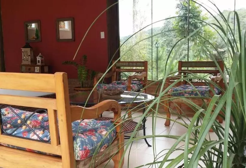 ペンション Pousada Casa Donadello