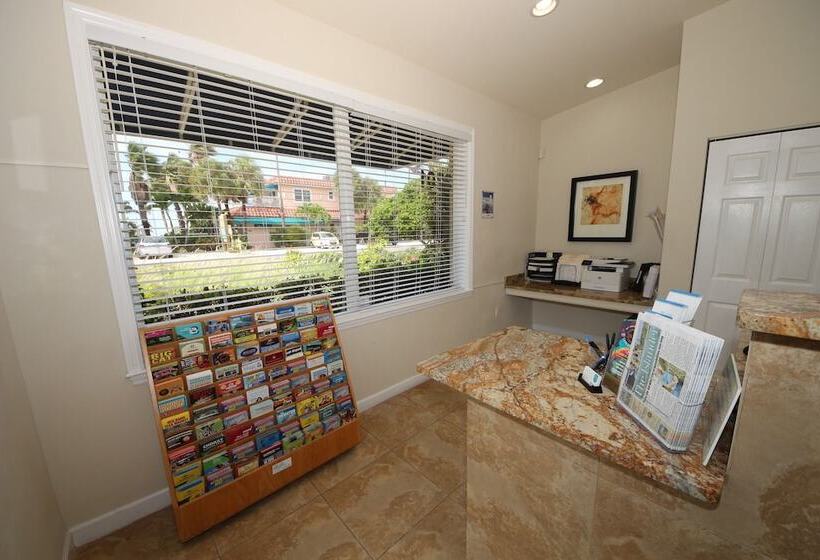 The Beach Club At Anna Maria By Rva