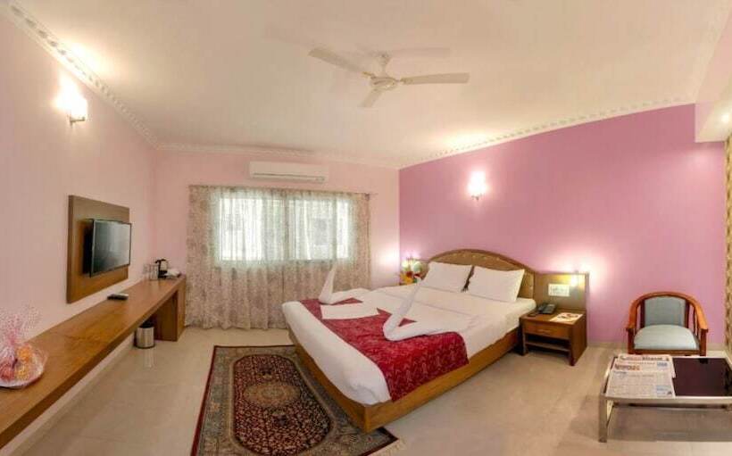 酒店 Jyothis Residency