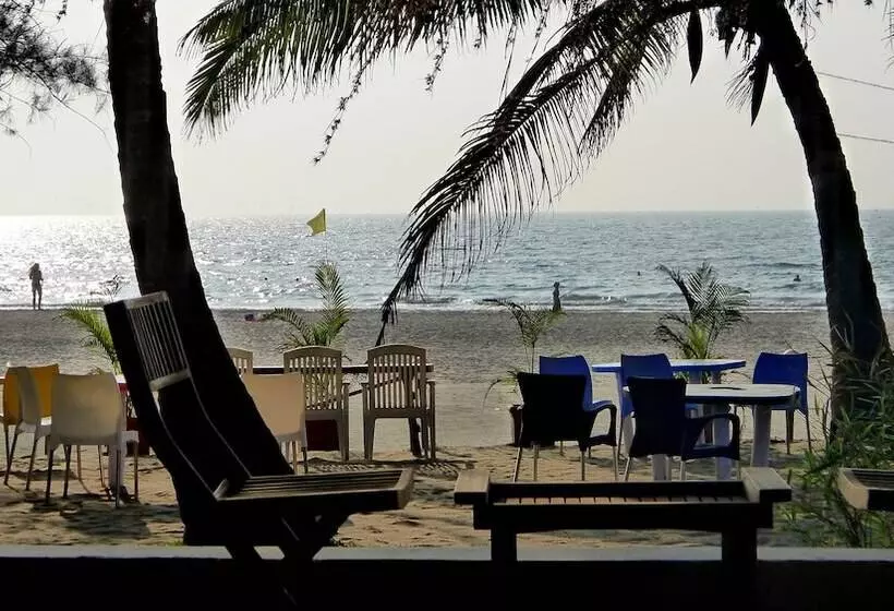 Hotelli Mamagoa Resort