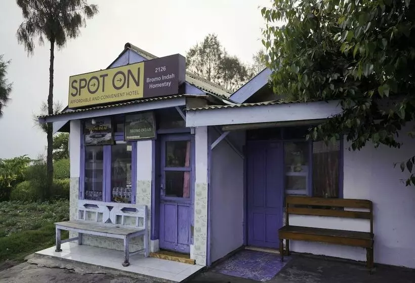 Hotelli Spot On 2126 Bromo Indah Homestay