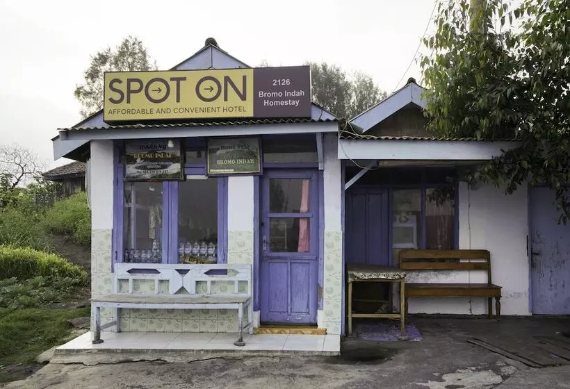 Hotelli Spot On 2126 Bromo Indah Homestay