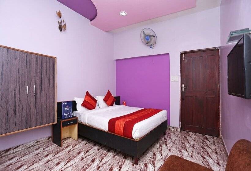 Oyo 11555 Hotel Punjab