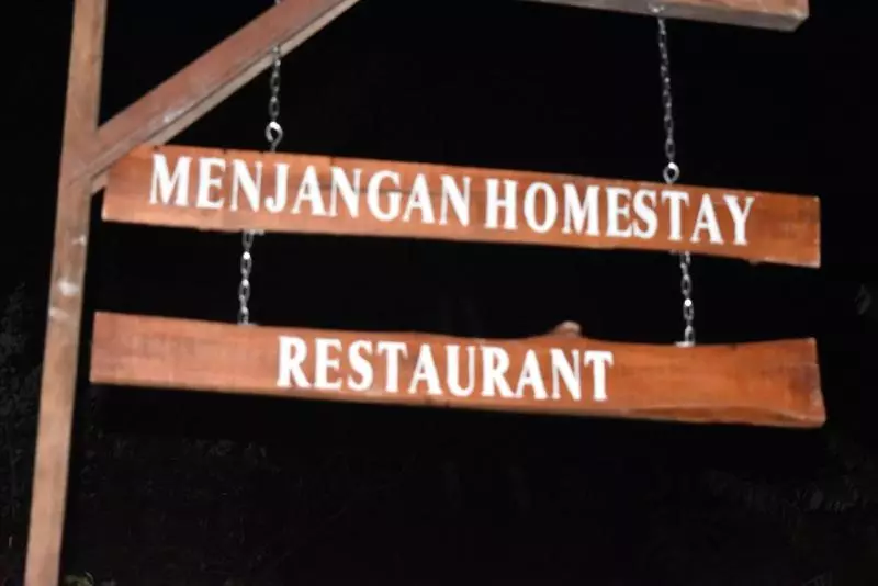 Retkeilymaja Made Taro  Menjangan Homestay