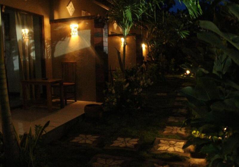 Общежитие Made Taro Menjangan Homestay