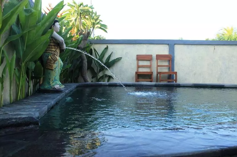 Aamiaismajoitus (B&B) Menjangan Sari