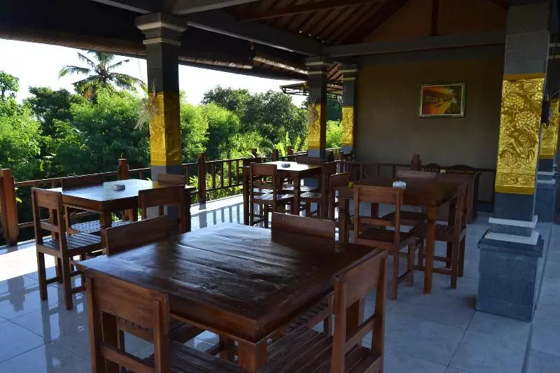 Aamiaismajoitus (B&B) Menjangan Sari