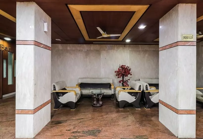 Hotelli Capital O 38707 Vijetha Inn