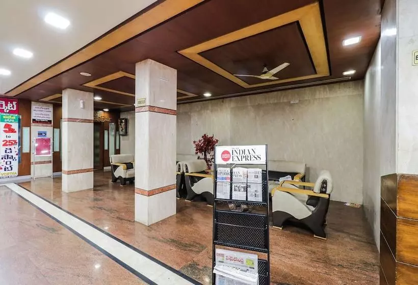 Hotelli Capital O 38707 Vijetha Inn