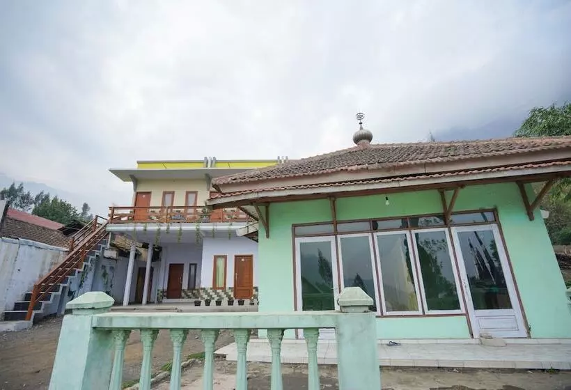 ホテル Family Homestay By Oyo Rooms