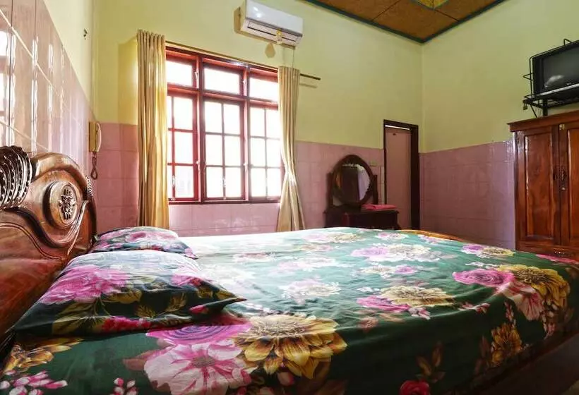 Hotelli Garuda Binjai