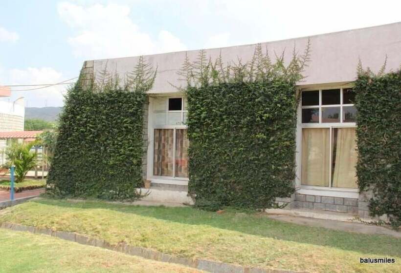 בית מלון כפרי Kstdc Mayura Durg Chitradurga