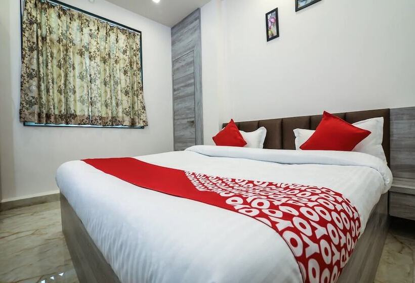 هتل Pooja Residency