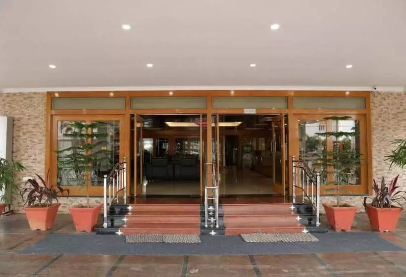 Hotelli Pvk Grand Dindigul