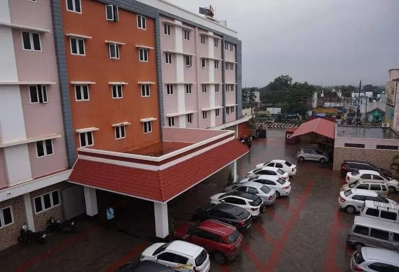 Hotelli Pvk Grand Dindigul