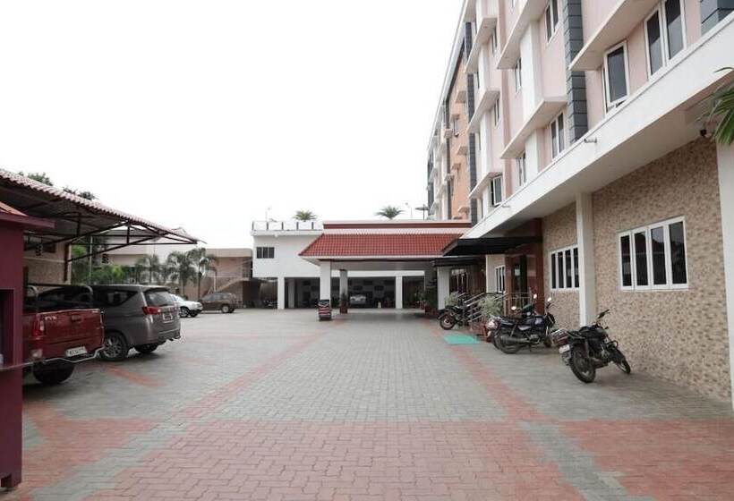 Hotell Pvk Grand Dindigul