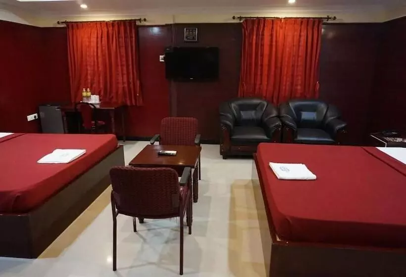 Hotelli Pvk Grand Dindigul
