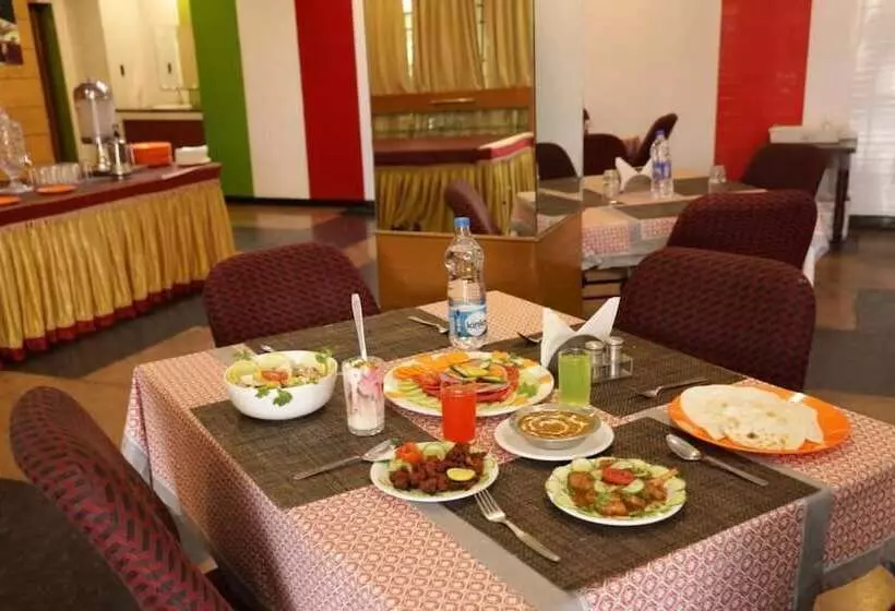 Hotelli Pvk Grand Dindigul