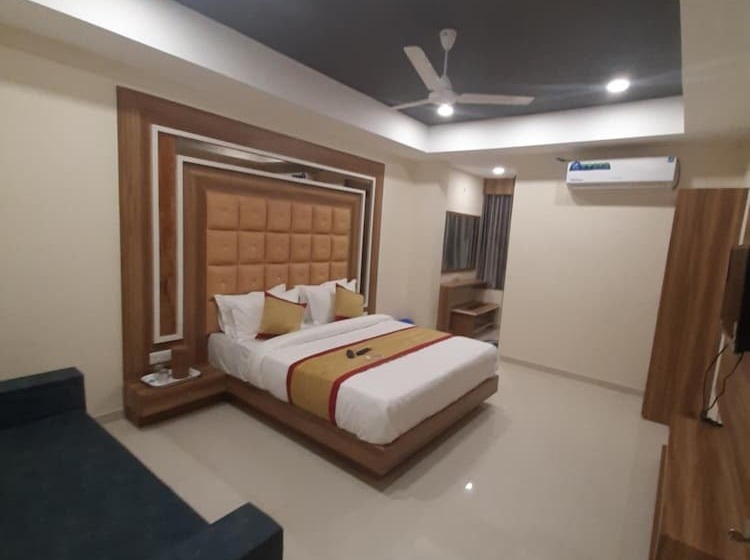 Отель Rest & Ride