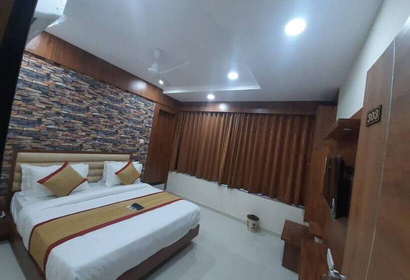 Отель Rest & Ride