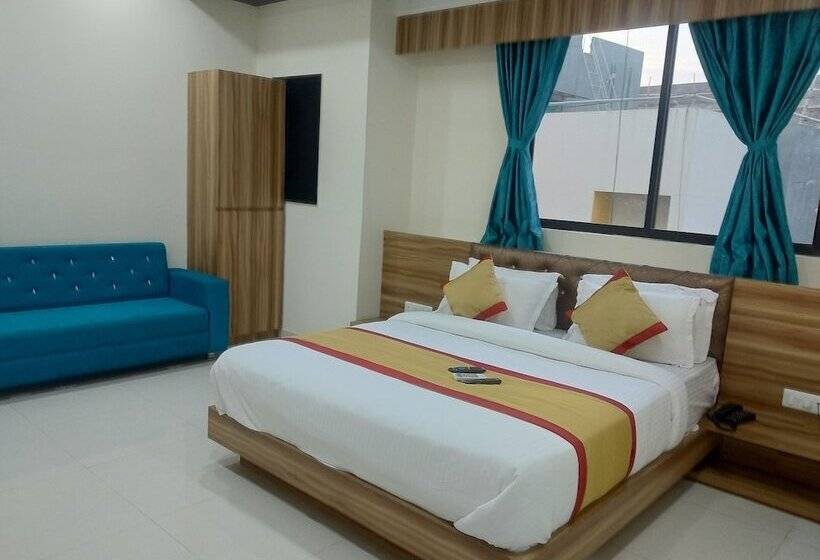 Отель Rest & Ride