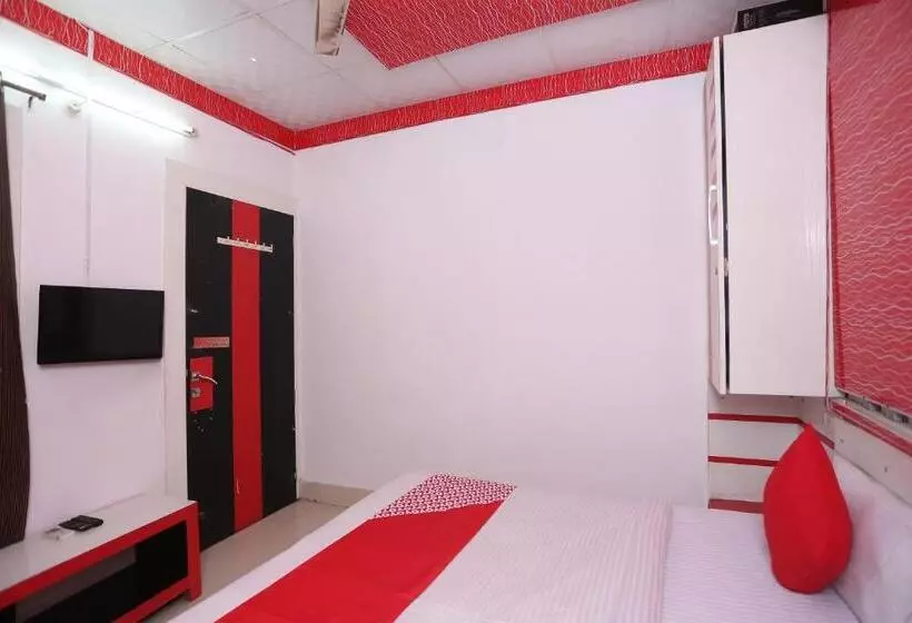 ホテル O Sirsa City Inn