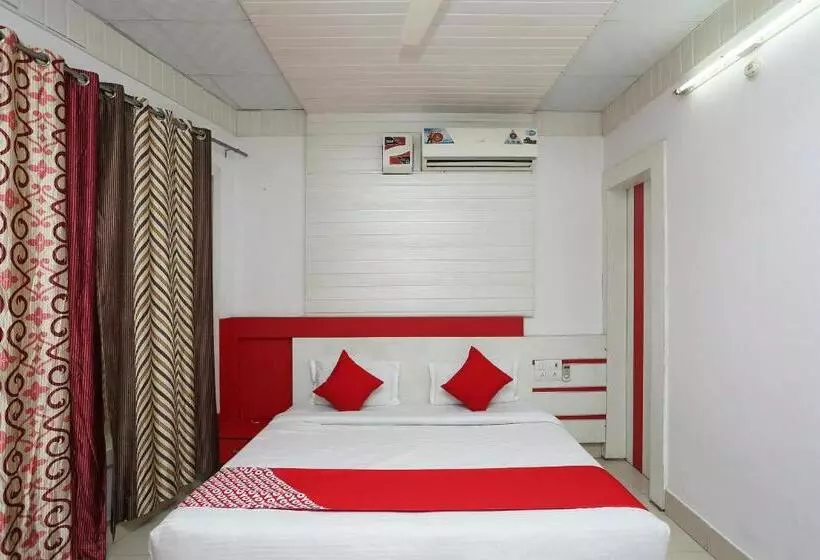 ホテル O Sirsa City Inn