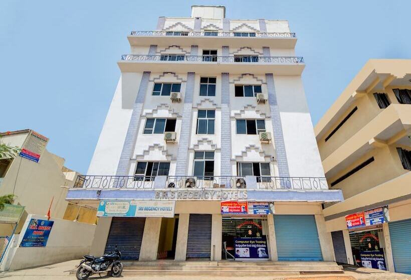 酒店 Srs Regency By Oyo Rooms