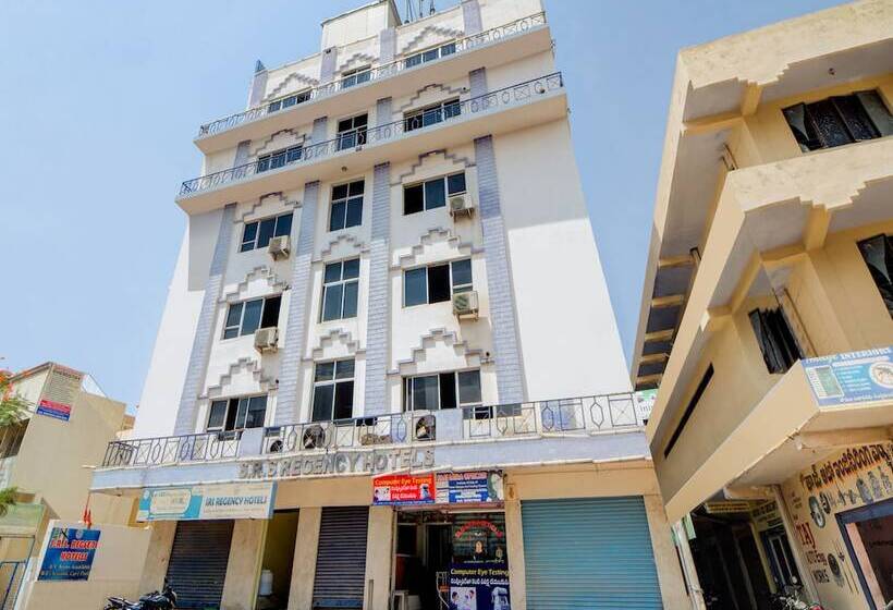 酒店 Srs Regency By Oyo Rooms