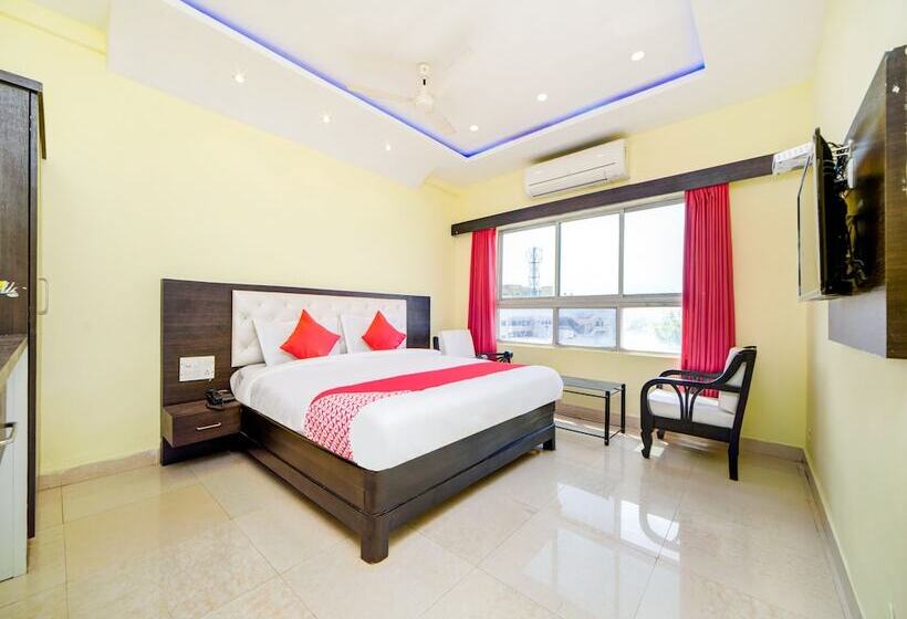 酒店 Srs Regency By Oyo Rooms