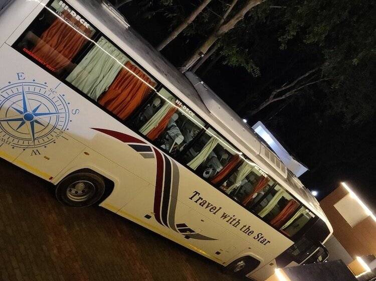 酒店 The Lotus Sutra