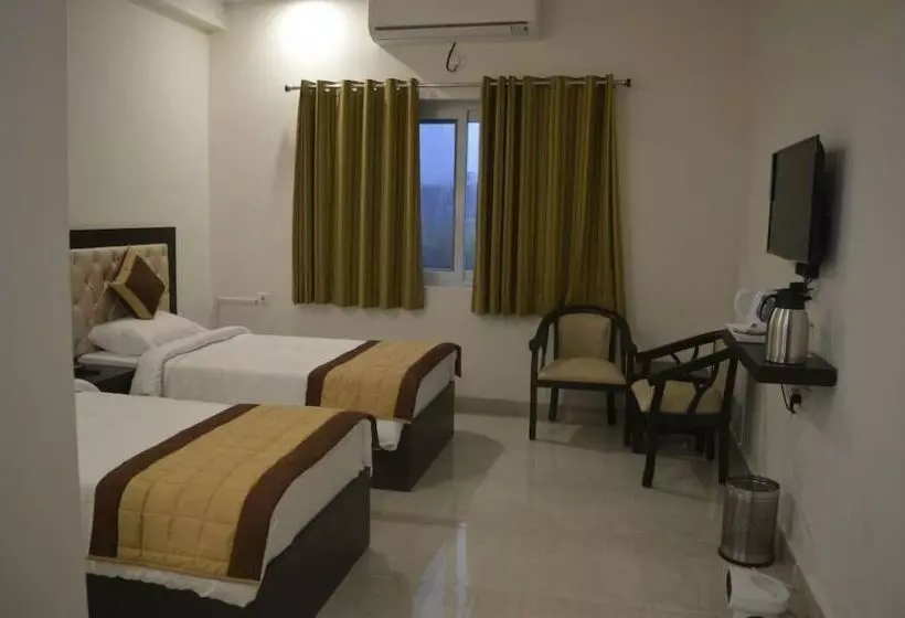 Hotelli The Lotus Sutra